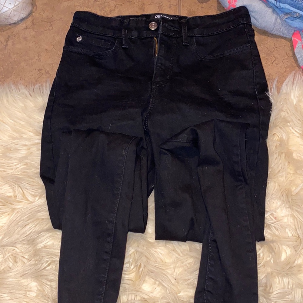 Black Skinny Jeans